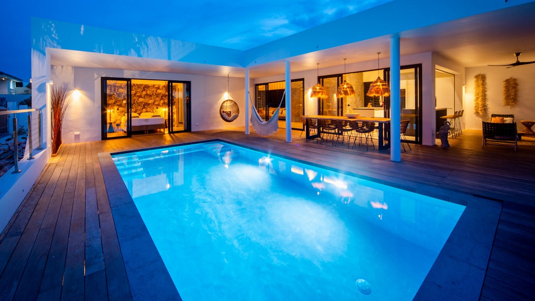 Flamingo Villa pool