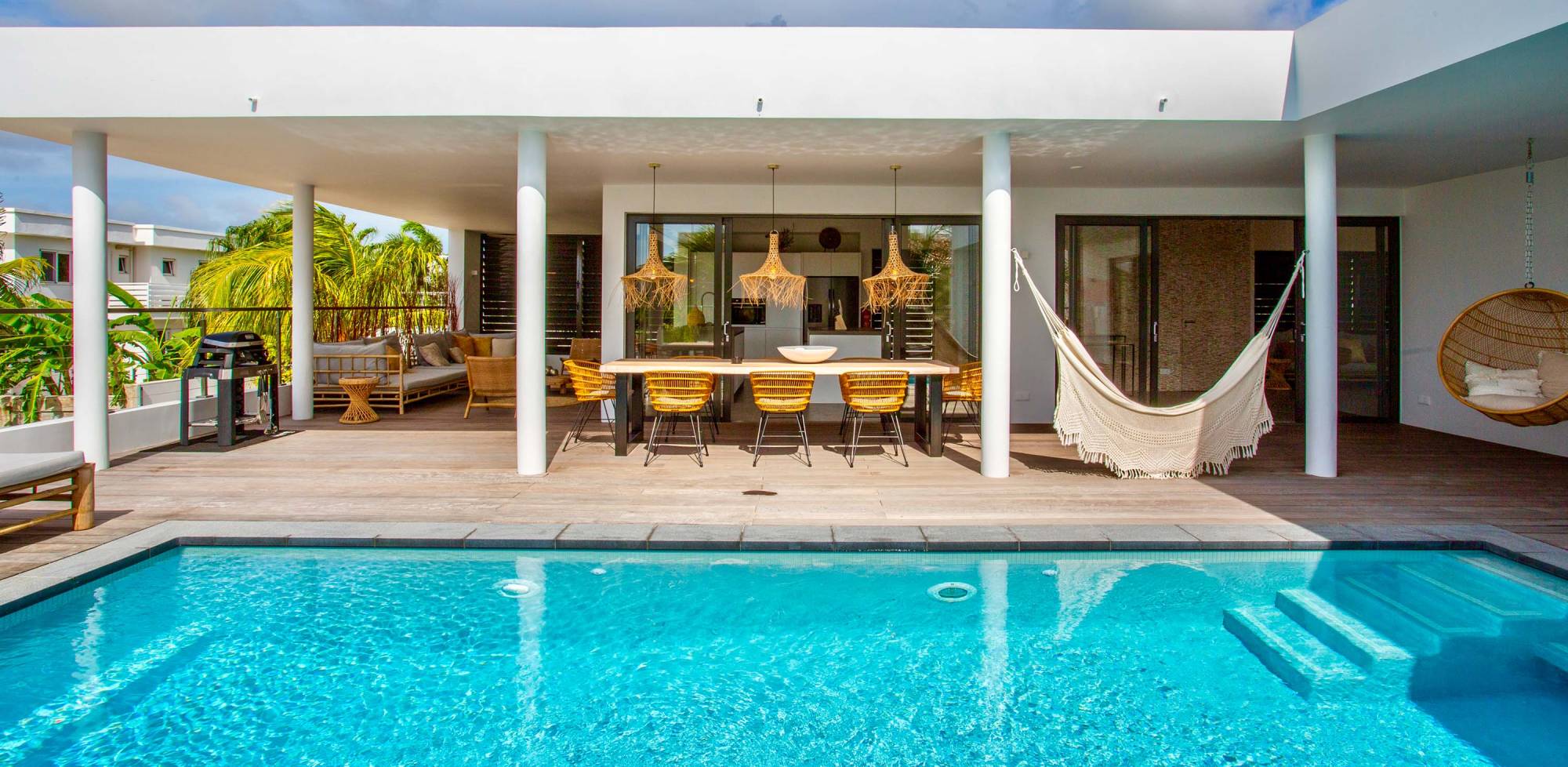 The Villas Curacao | Pool