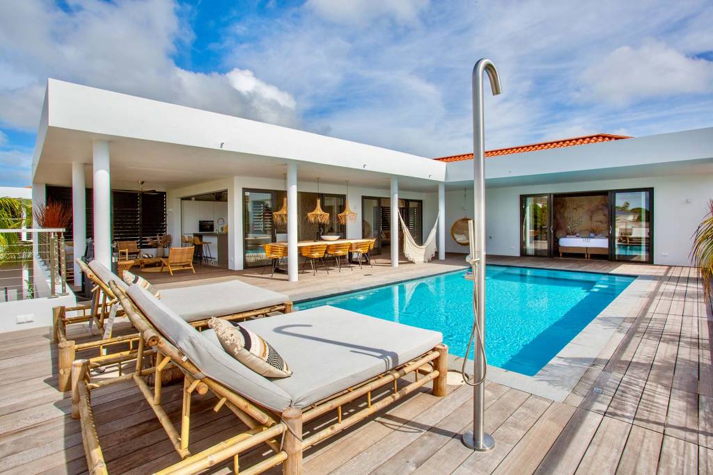 The Villas Curacao | Pool