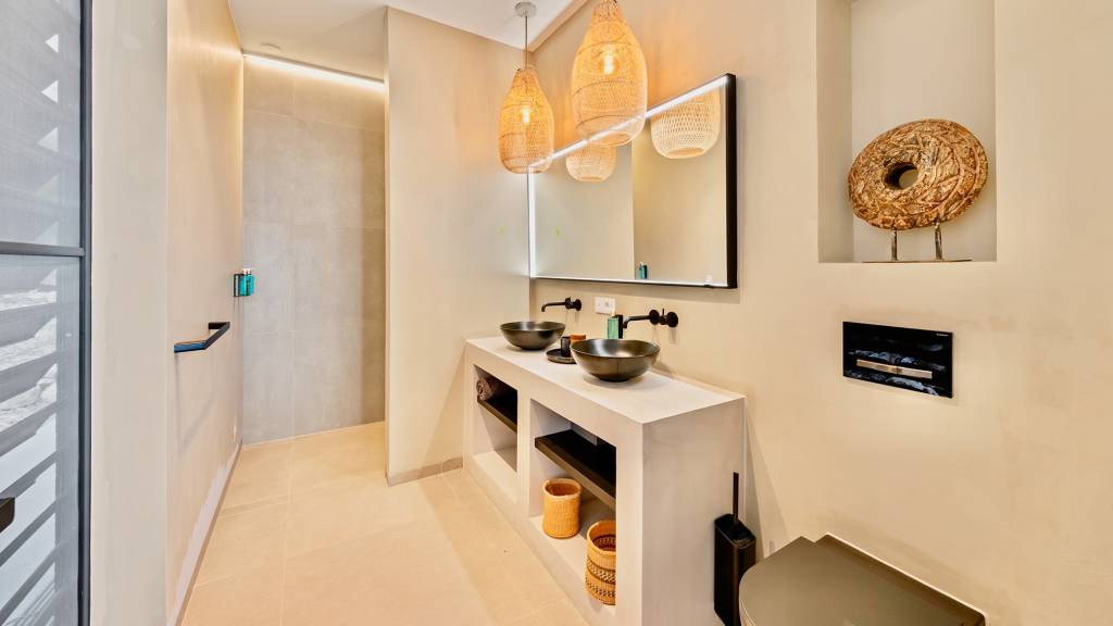 The Wave Villa Curacao - bathroom