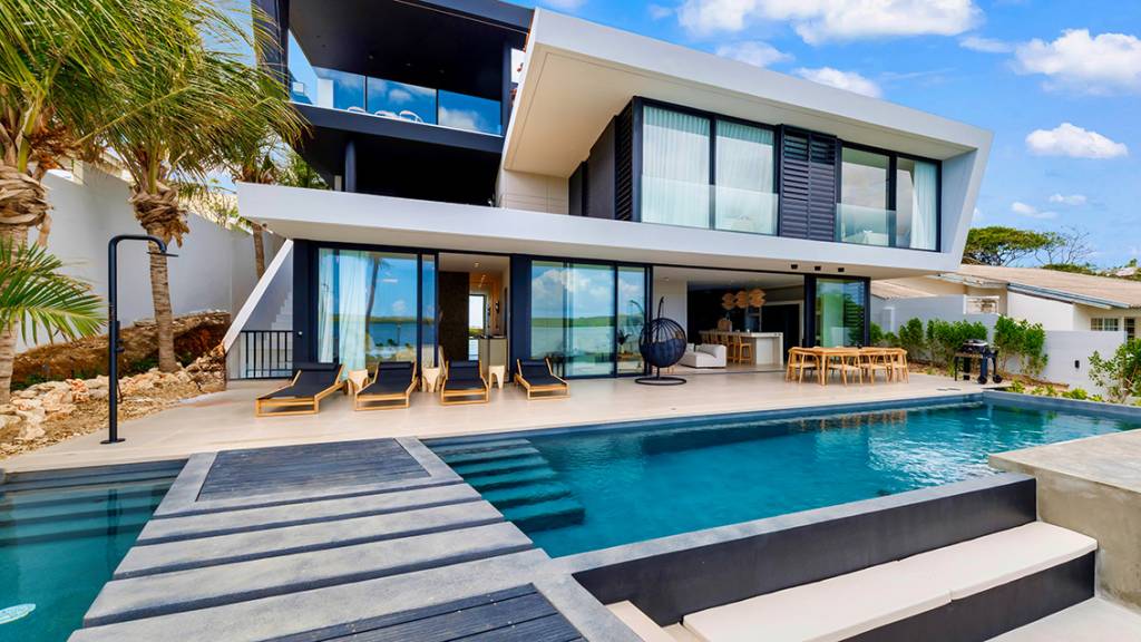 The Wave Villa Curacao - pool side facade